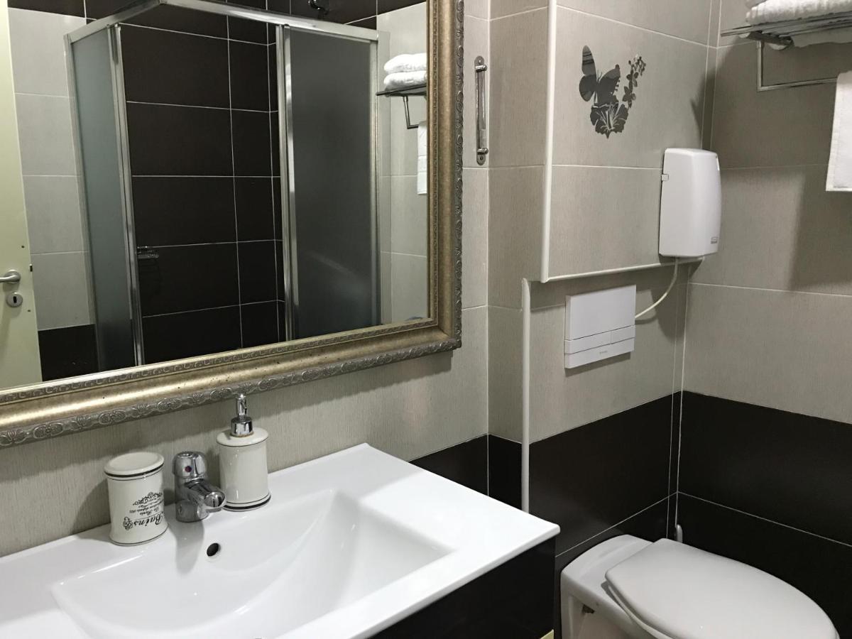 Royal Vila Hotel Tiran Dış mekan fotoğraf